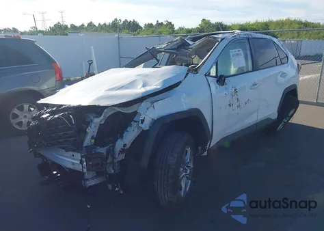 2023 Toyota Rav4 Xle z USA, uszkodzony, nr VIN 2T3W1RFV7PC219642